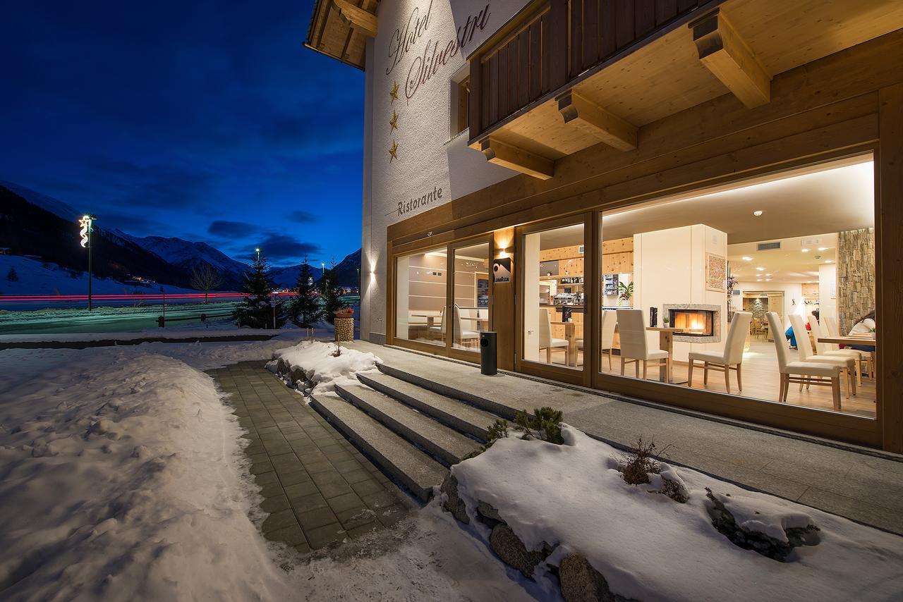 Hotel Silvestri Livigno Exterior photo